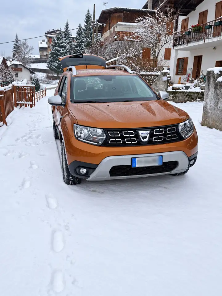 Dacia Duster 1.5 blue dci Prestige 4x2 s&s 115cv my19 — photo 1 of 7
