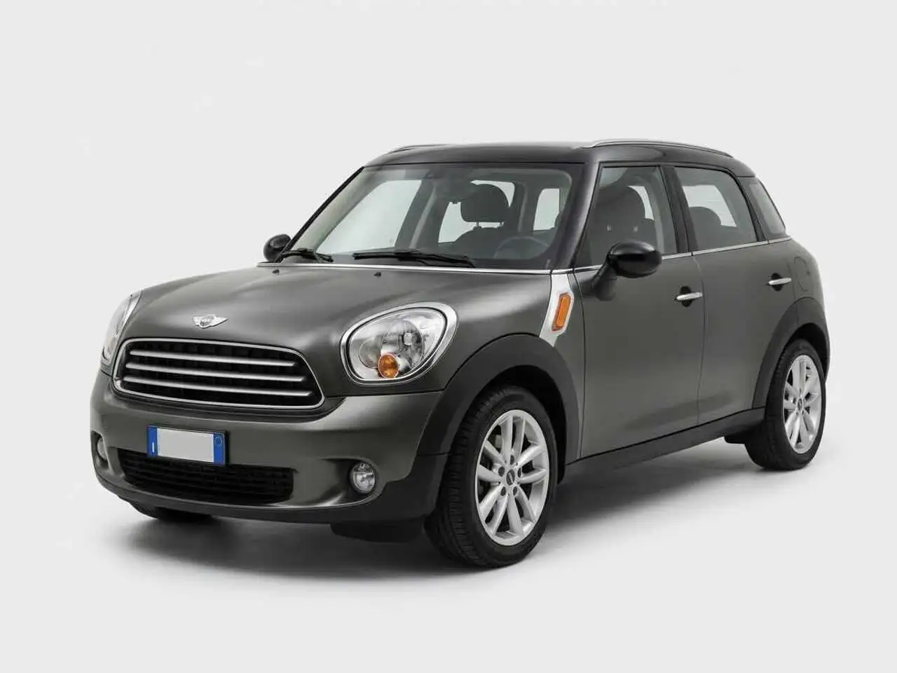 MINI Cooper D Countryman Mini Automatica — photo 1 of 14