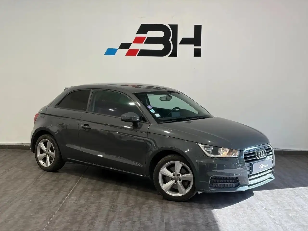 Audi A1 AMBIENTE 1.4 TFSI 120 CV S-TRONIC/REGULATEUR/LIMITEUR/BLUETOOTH/CLIM/GARANTIE 3 MOIS — photo 1 of 28