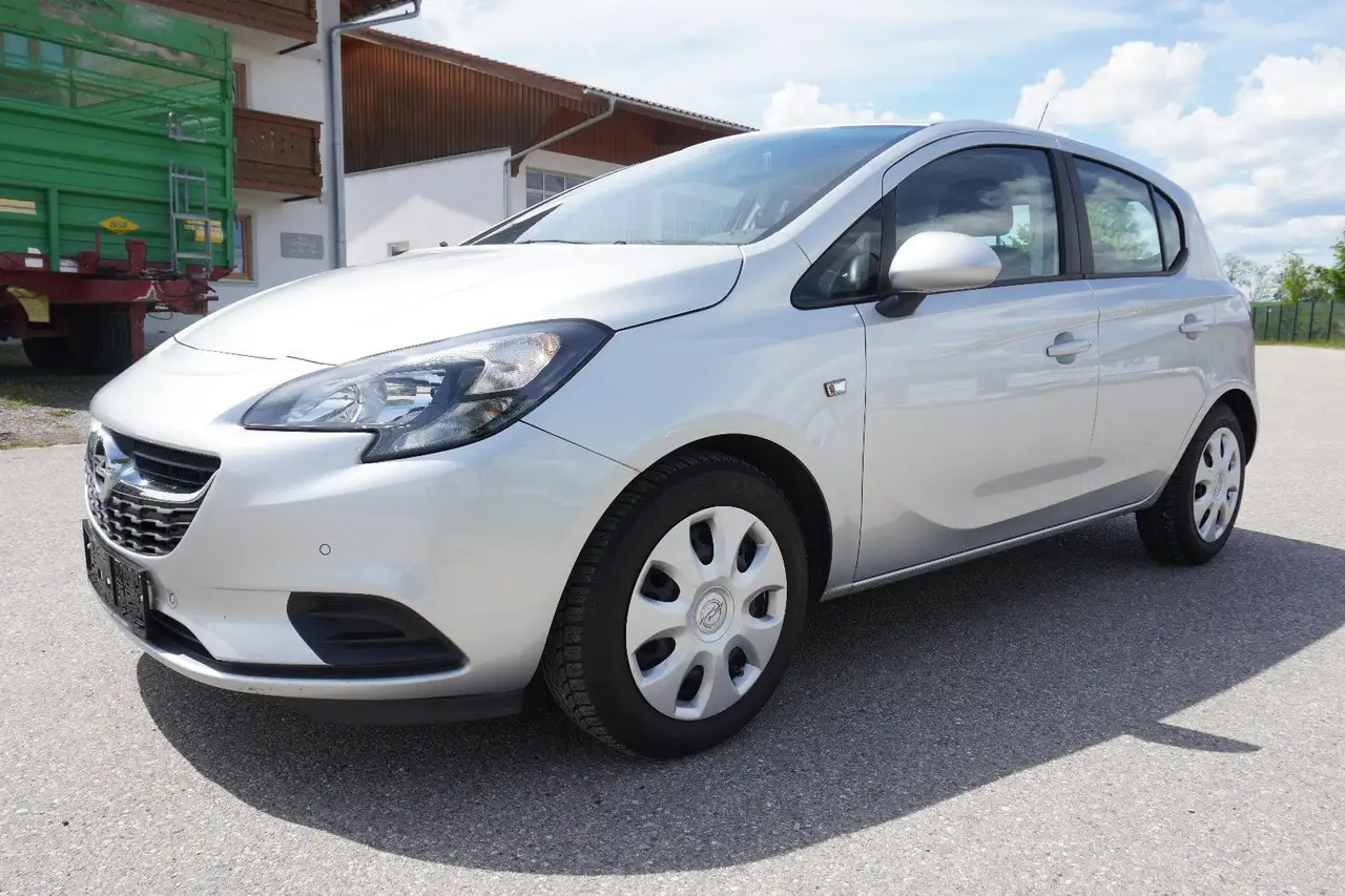 Opel Corsa E Edition NAV Sitzheizung Tempo 8 fach 1Hd — photo 1 of 15
