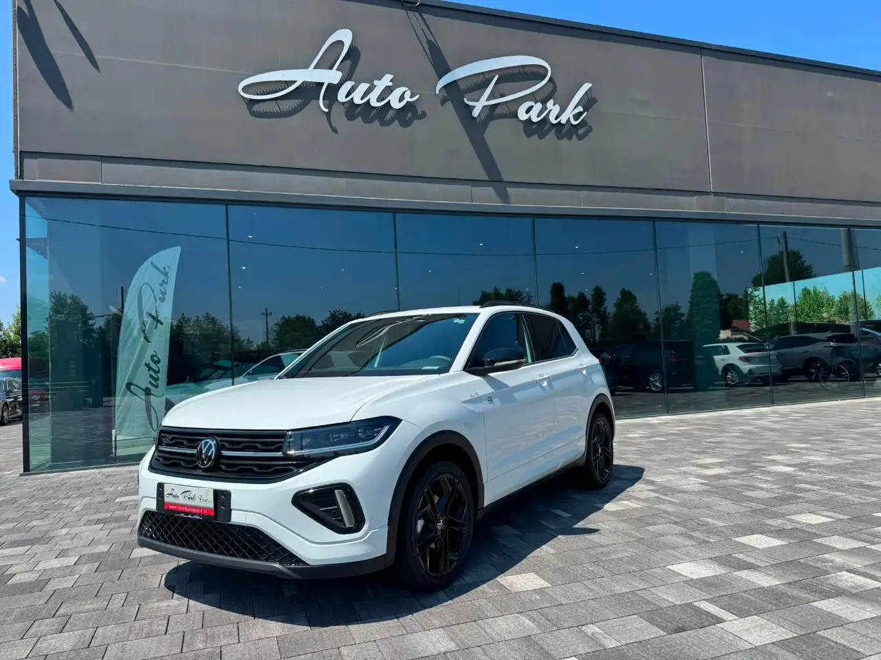 Volkswagen T-Cross 1.0 tsi R-Line Plus 115cv dsg - MATRIX — photo 1 of 21
