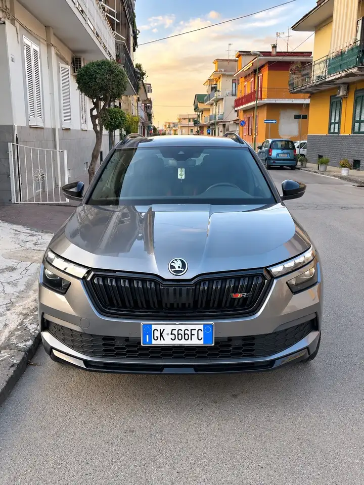 Skoda Kamiq 1.0 tsi Monte Carlo 110cv — photo 1 of 10