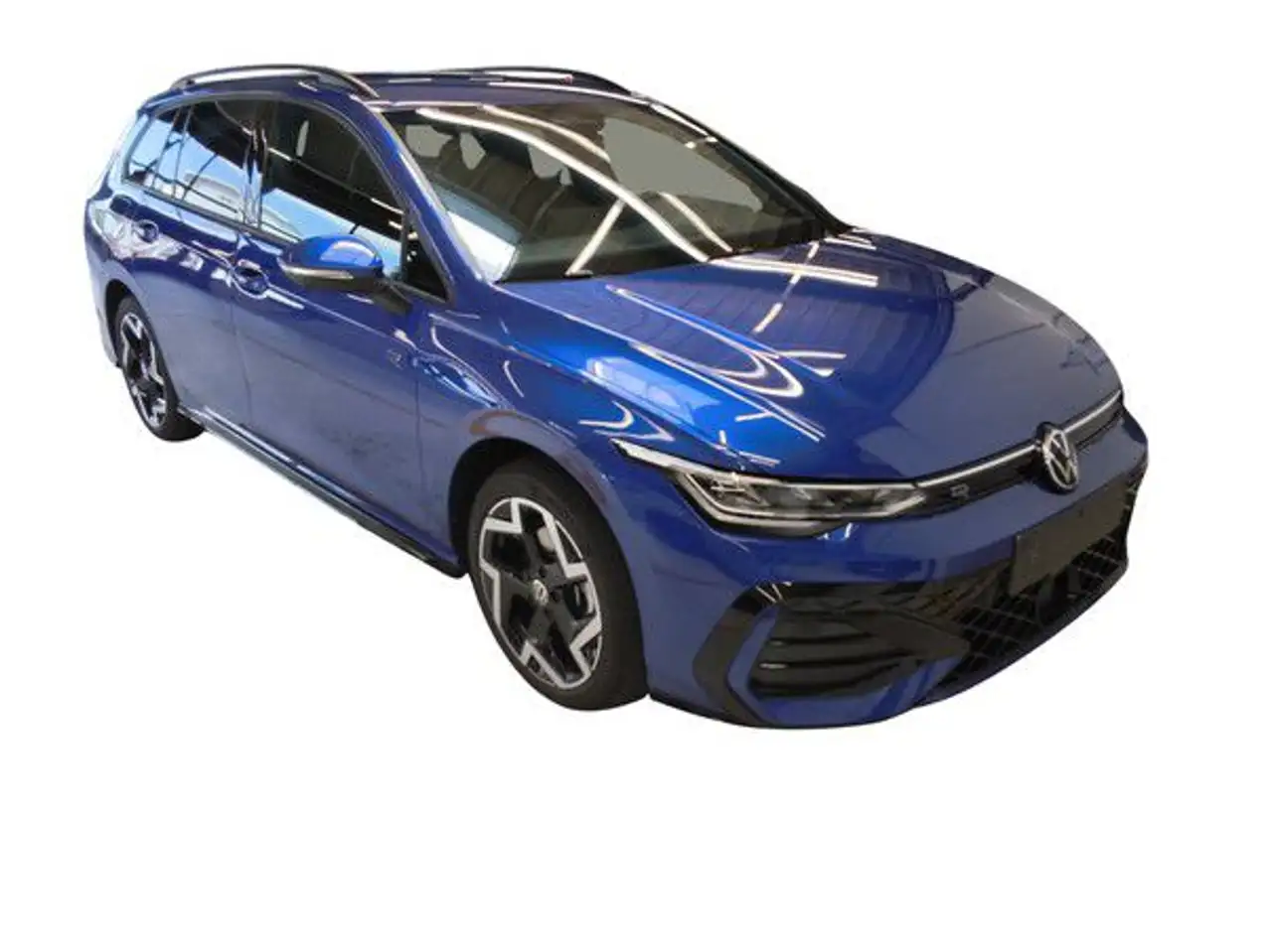 Volkswagen Golf VIII Variant R-Line 1.5 eTSI DSG - LED Navi Area V — photo 1 of 4