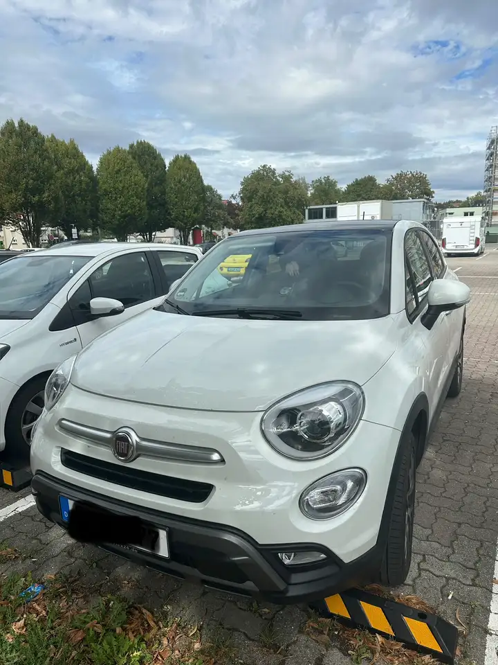 Fiat 500X 1.4 Multiair Automatik 4x4 S&S S-Design Cross Look — photo 1 of 9
