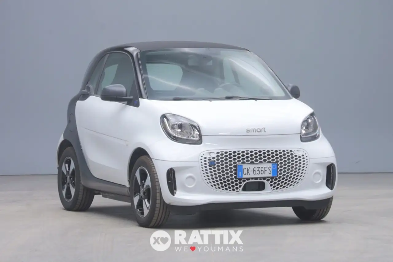 smart forTwo motore elettrifco eq 4,6kW Passion — photo 1 of 15