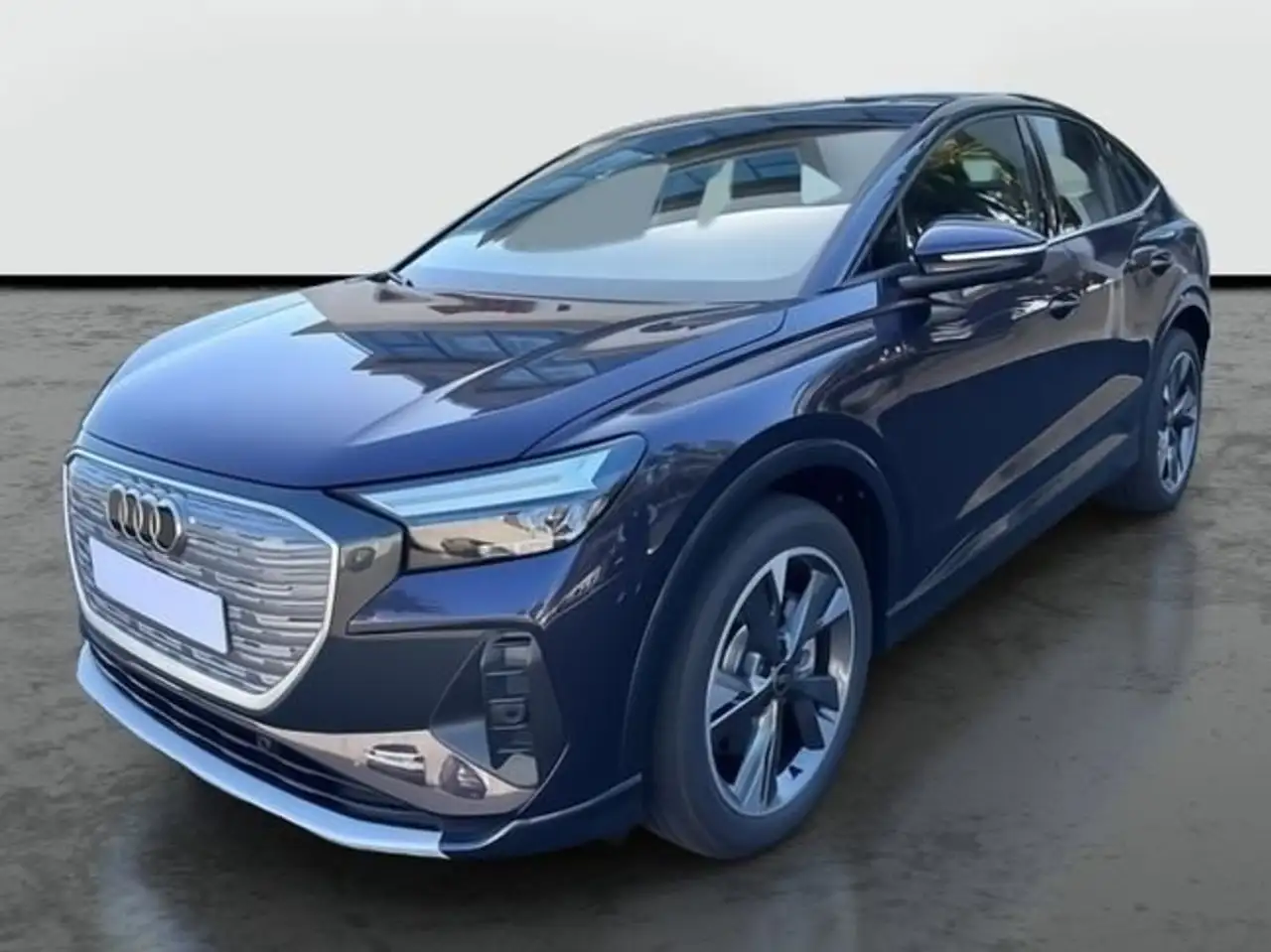 Audi Q4 e-tron Sportback 45 Sport 210 kW (285 CV) quattro — photo 1 of 6