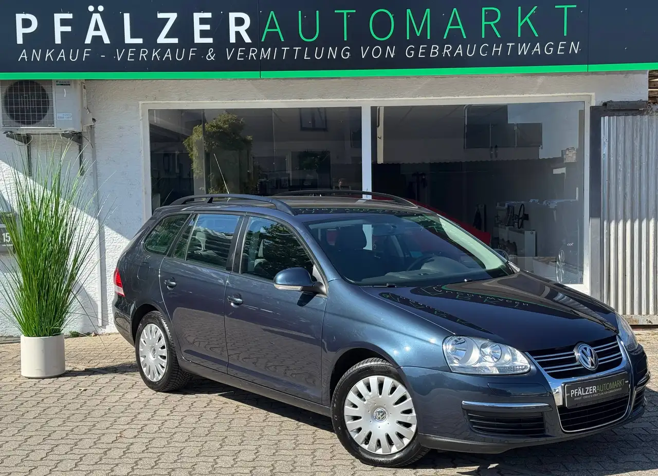 Volkswagen Golf Volkswagen Golf Variant 1.6 Kombi — photo 1 of 16
