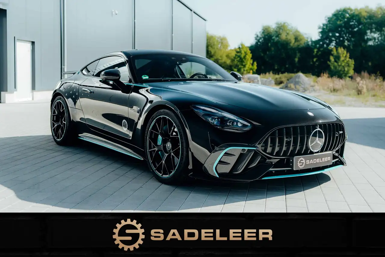 Mercedes-Benz AMG GT 63 PRO 4Matic - MOTORSPORT COLLECTOR EDITION — photo 1 of 15