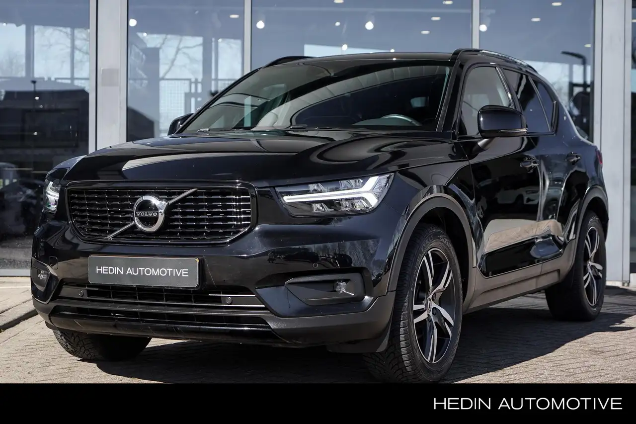 Volvo XC40 1.5 T2 R-Design | Adaptieve Cruise + Pilot Assist — photo 1 of 25