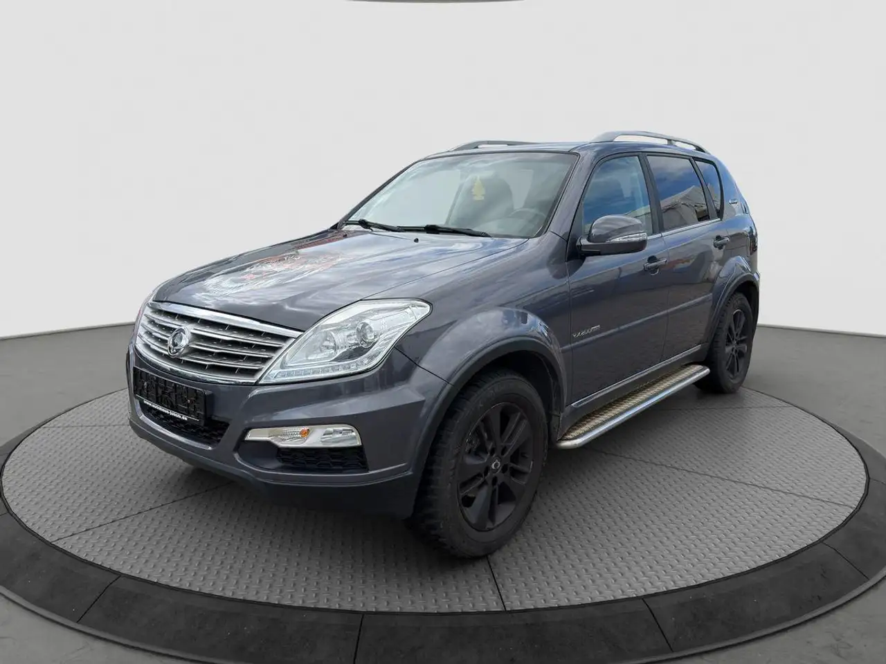 SsangYong Rexton 2.0 TD 4x4 Automatik — photo 1 of 15