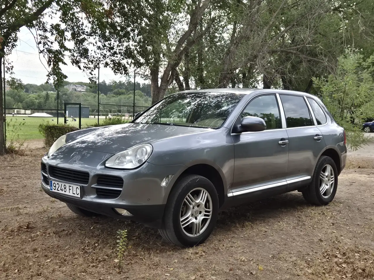 Porsche Cayenne 4.5 S Tiptronic — photo 1 of 20