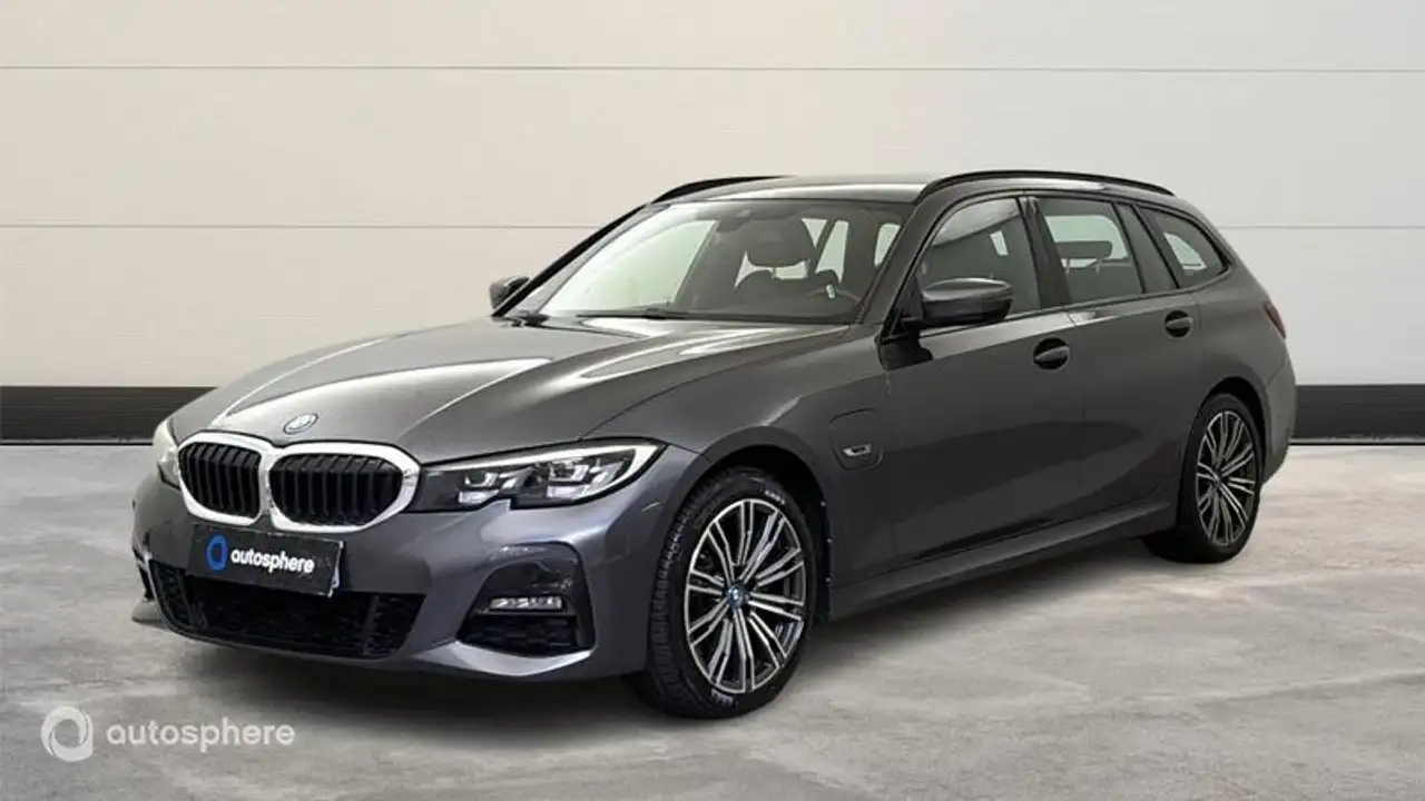 BMW 320 320eA 204ch M Sport — photo 1 of 20