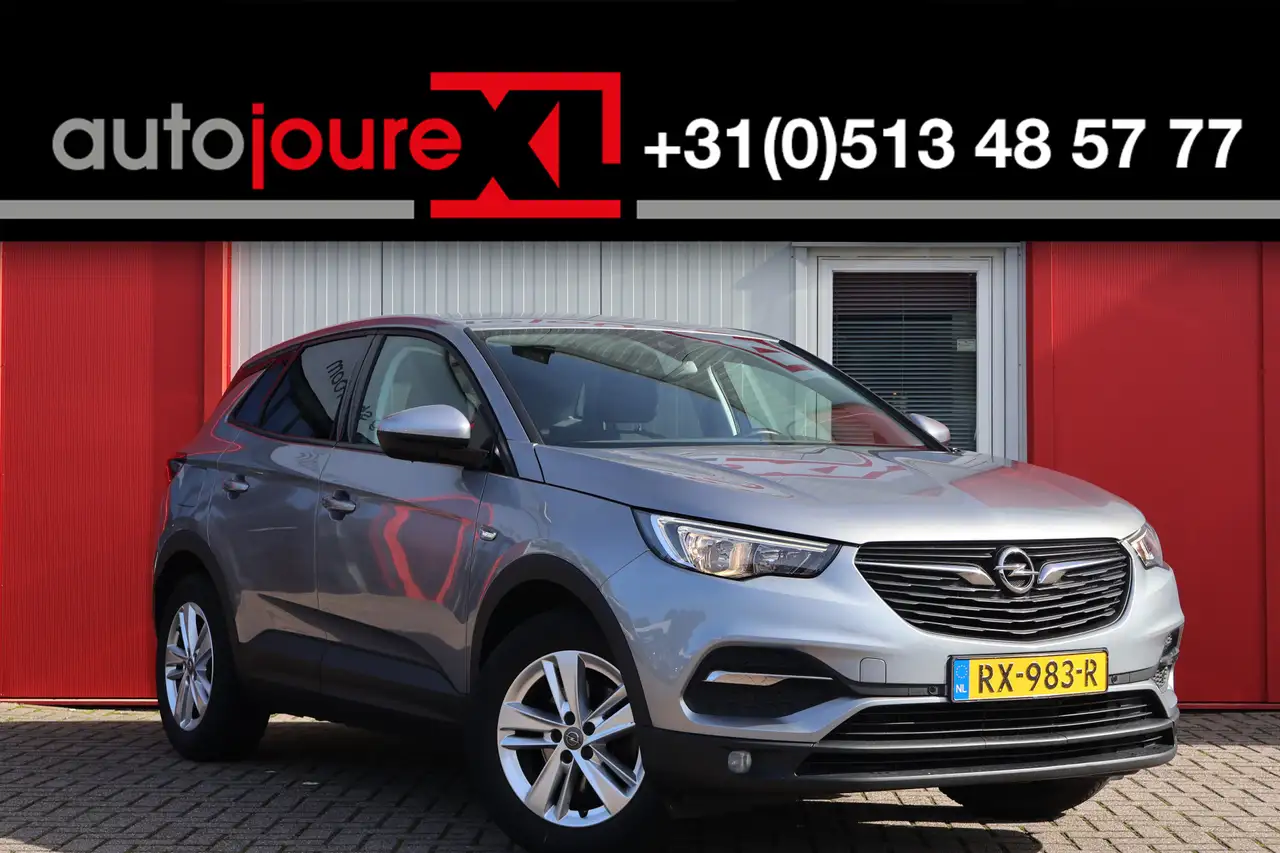 Opel Grandland X 1.6 CDTi Online Edition — photo 1 of 16
