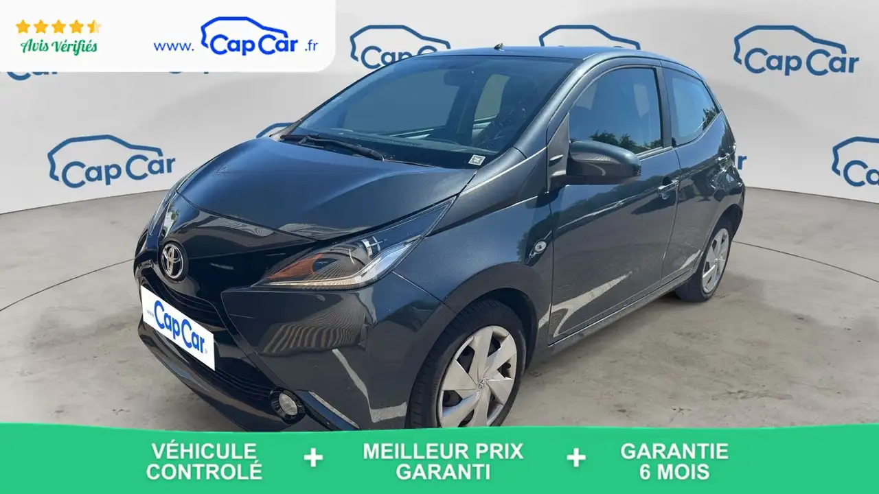 Toyota Aygo II 1.0 VVT-i 69 X-Play — photo 1 of 29