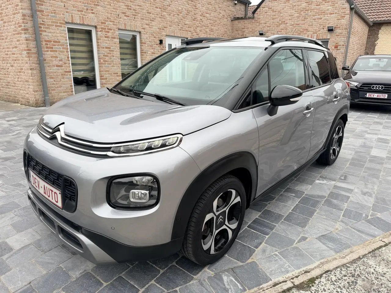 Citroen C3 Aircross C3 Aircross 1.2*TOIT PANO*GPS*CLiM*GARANTIE 12M* — photo 1 of 15