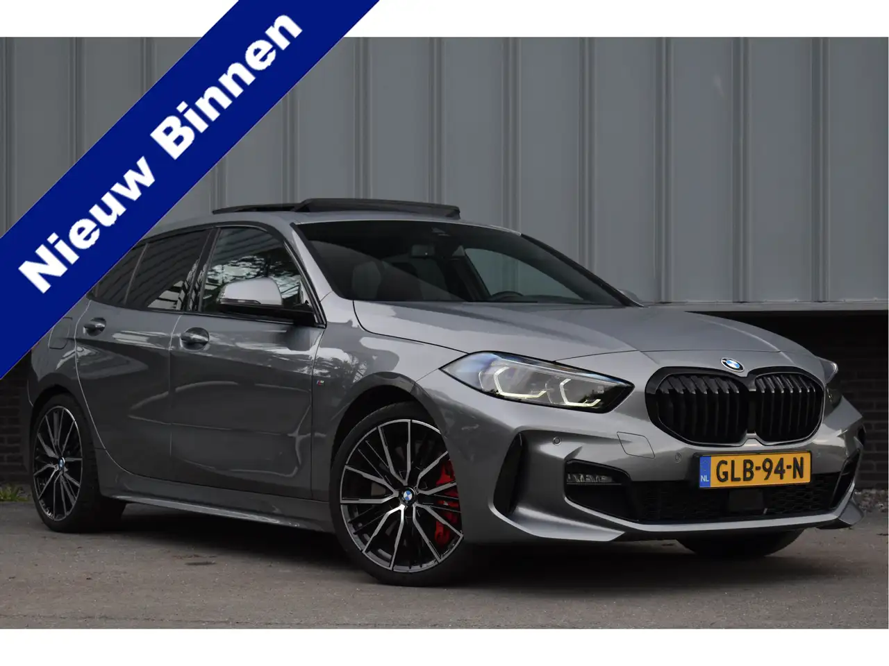 BMW 118 1-serie 118i M-Sport Pro | BOMVOL | Schaalstoel | — photo 1 of 40