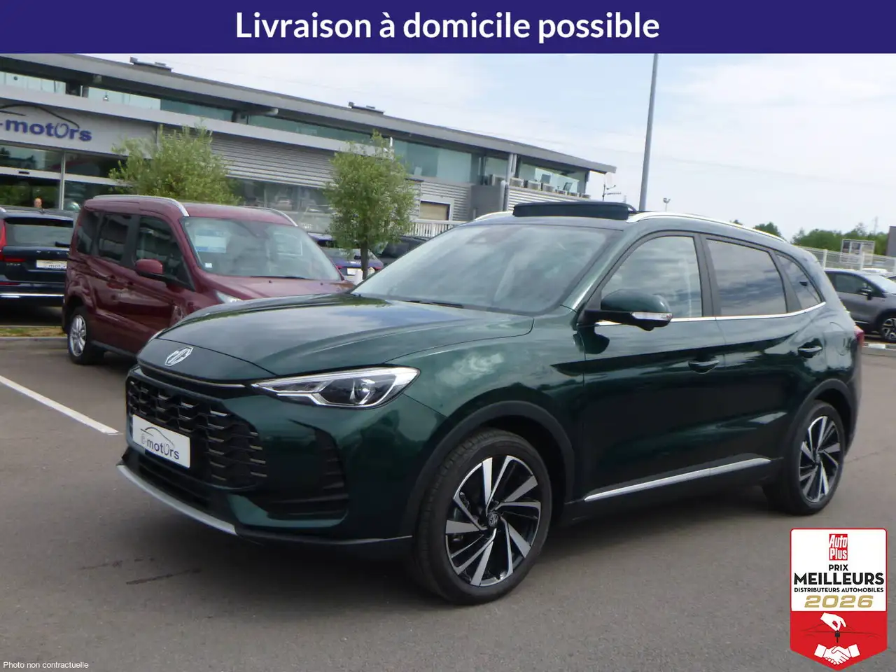 MG ZS Hybrid+ 197 Luxury +Toit vitré — photo 1 of 13