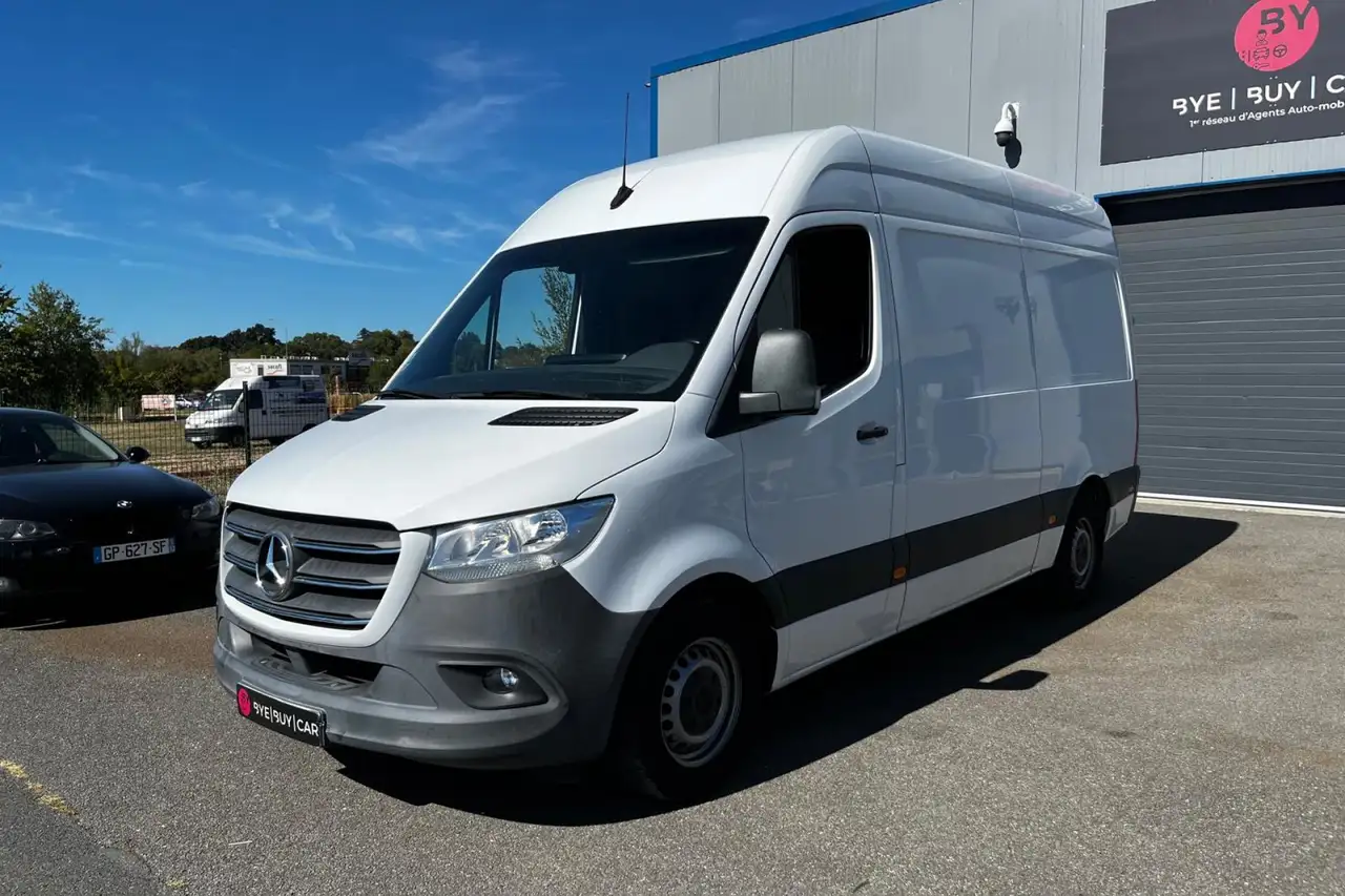 Mercedes-Benz Sprinter Sprinter 37N 3.5t 316 CDI 163CH III FOURGON PROPULSION TVA RECUPERABLE GARANTIE 12 MOIS BOXER — photo 1 of 21