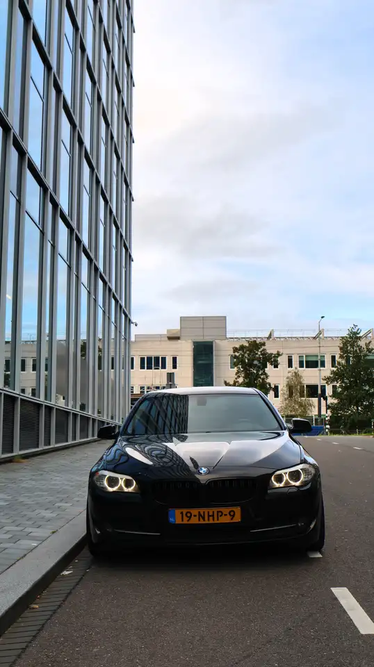 BMW 528 528i — photo 1 of 16