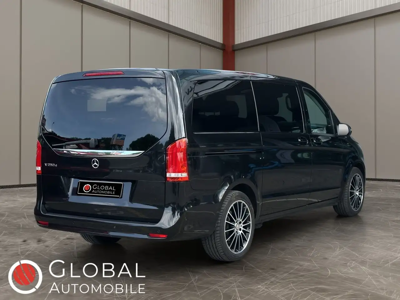 2022 Mercedes-Benz V 250 V250d Lang°DIST+°KAM°NAVI°8-SITZ°, photograph 2