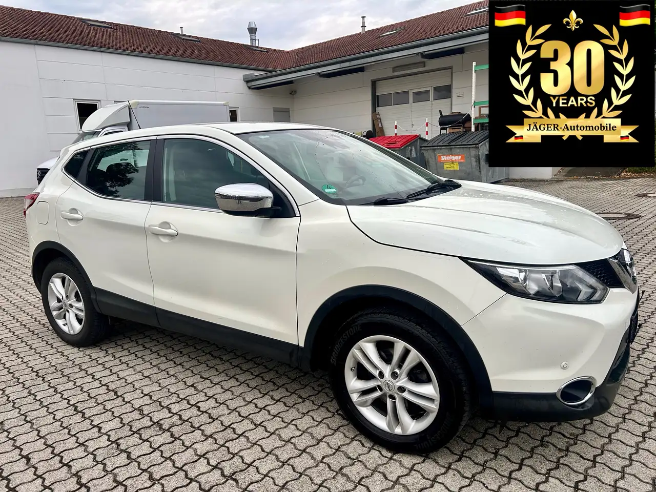 Nissan Qashqai Acenta*AHK*Klima*PDC*Multi*Navi* — photo 1 of 16