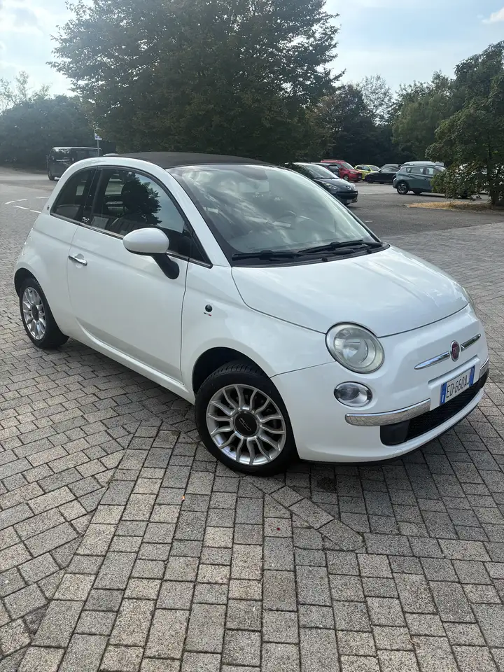 Fiat 500C 1.4 16v Lounge 100cv — photo 1 of 11