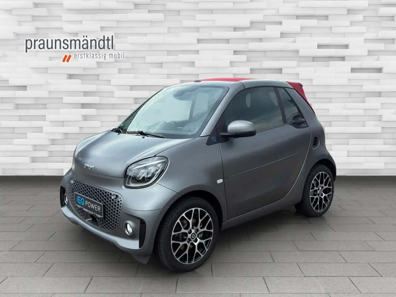 smart forTwo EQ fortwo cabrio prime 22kW+DAB+LED+Kam+PTS+SHZ — photo 1 of 16