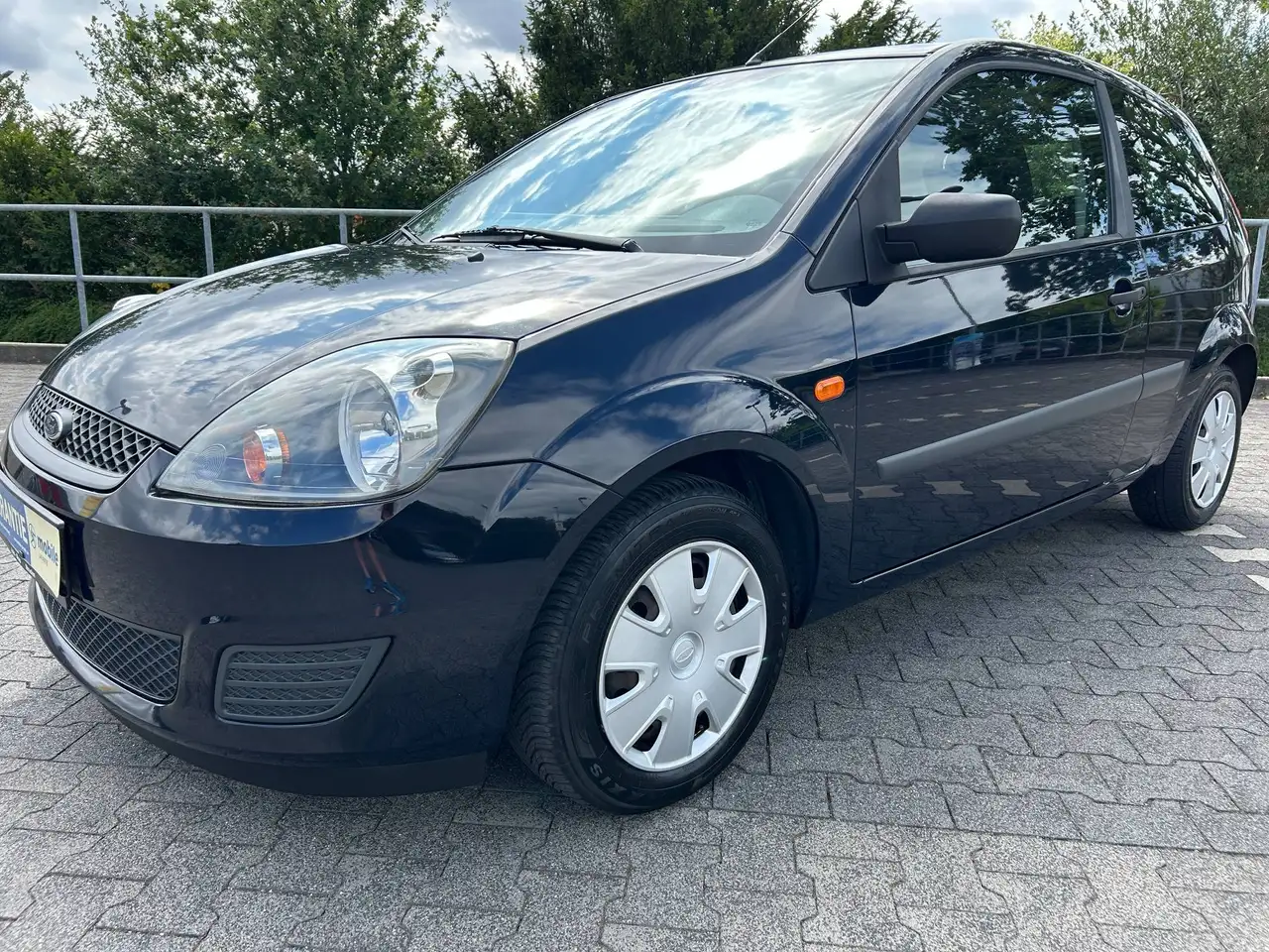 Ford Fiesta Fiesta 3-Türer 1.3 Ambiente*KLIMA*INSPEKTION+TÜV NEU — photo 1 of 21
