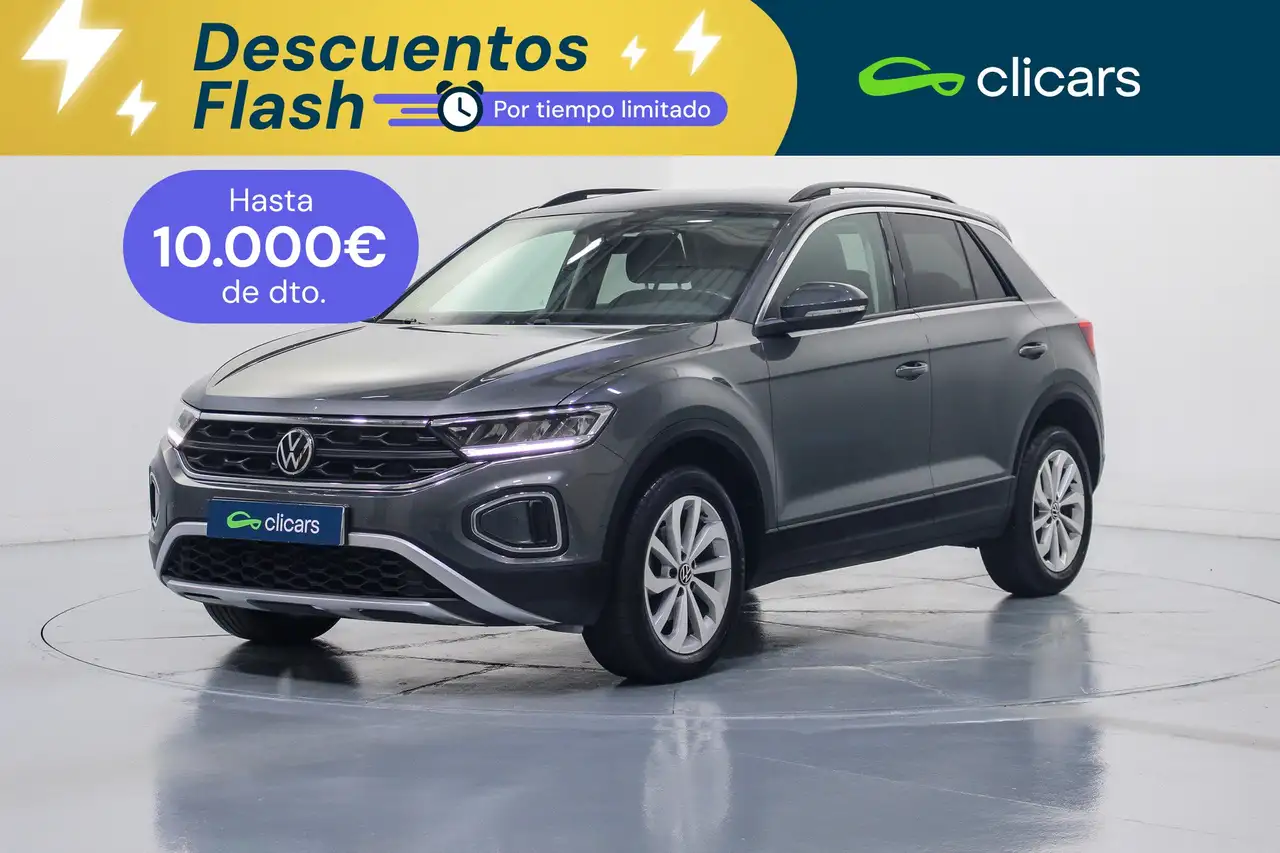 Volkswagen T-Roc 2.0TDI Life 85kW — photo 1 of 35