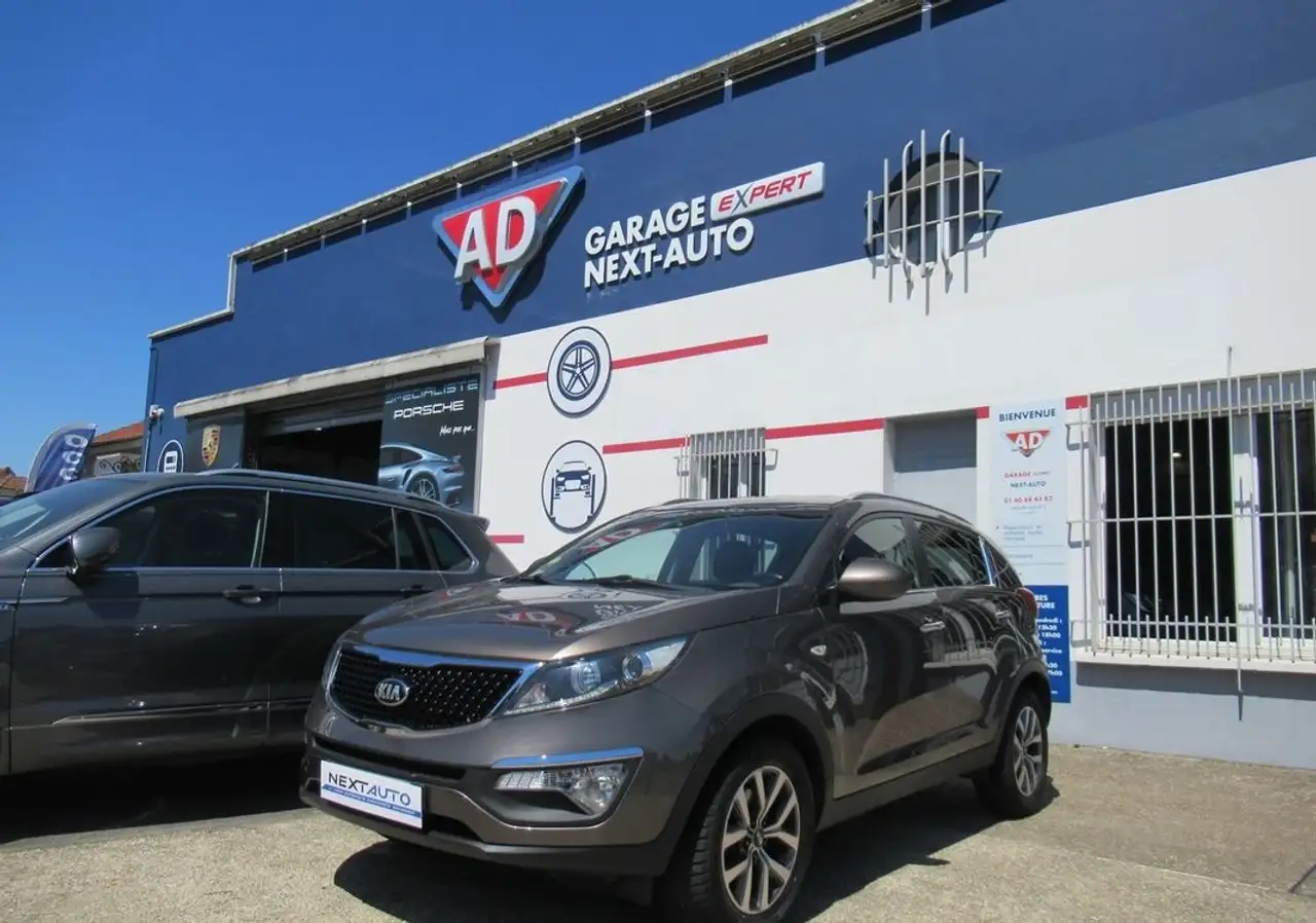 Kia Sportage 1.7 CRDI 115CH ISG ACTIVE 4X2 — photo 1 of 19