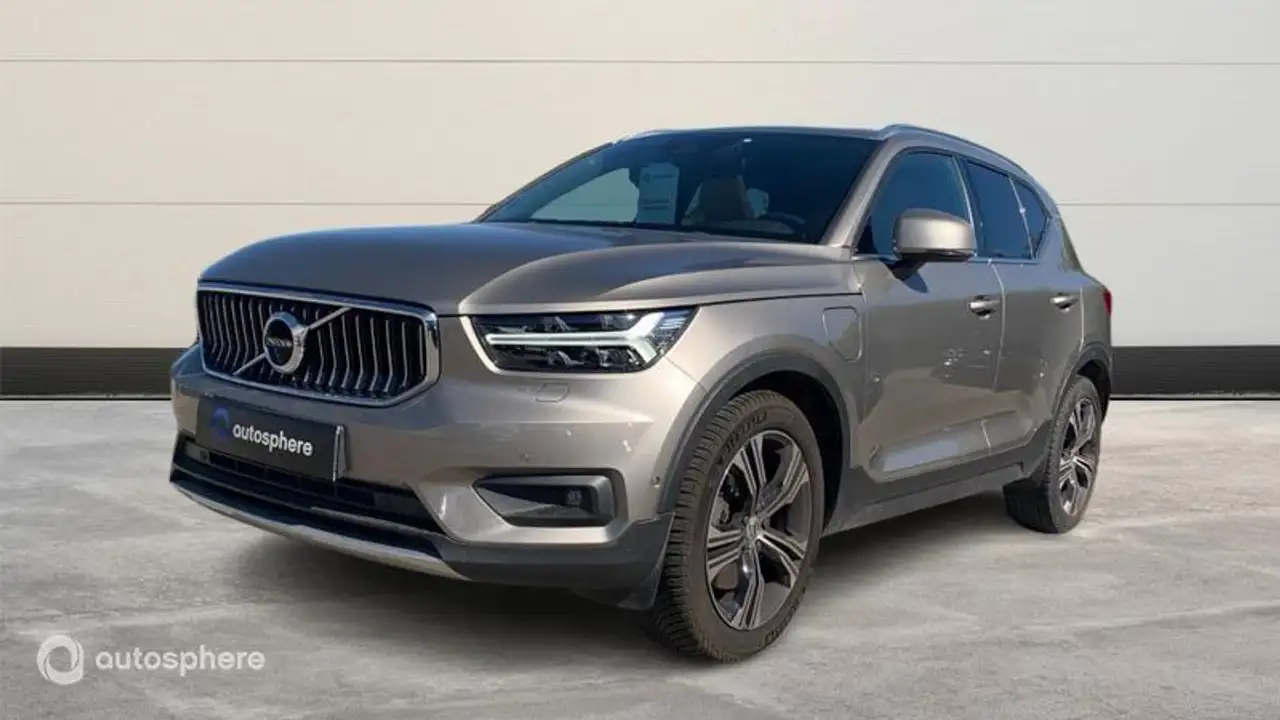 Volvo XC40 T5 Recharge 180 + 82ch Inscription Luxe DCT 7 — photo 1 of 20