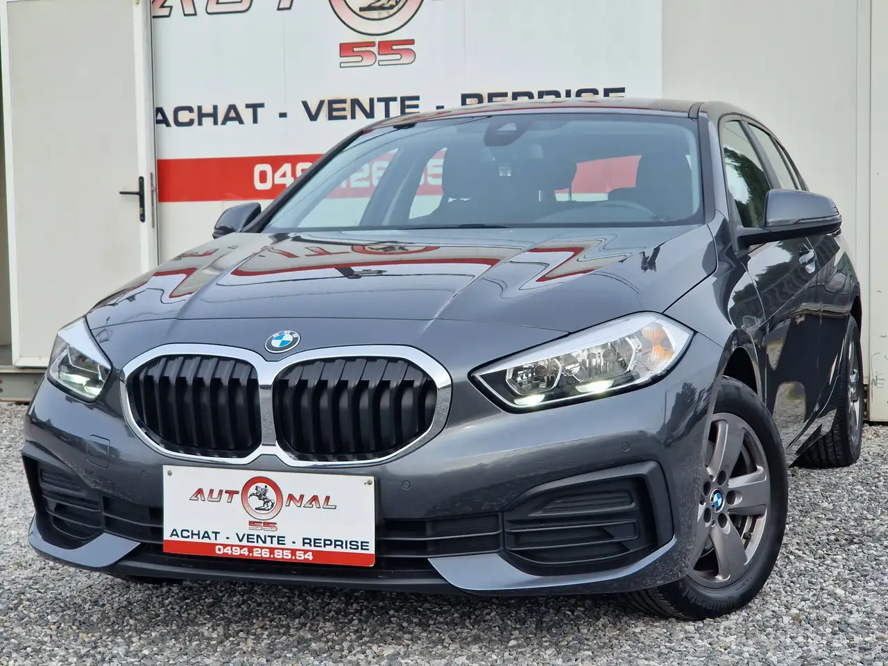 BMW 116 d 116CH*CARNET*GPS*LED*PDC*CARPLAY*CLIM — photo 1 of 15