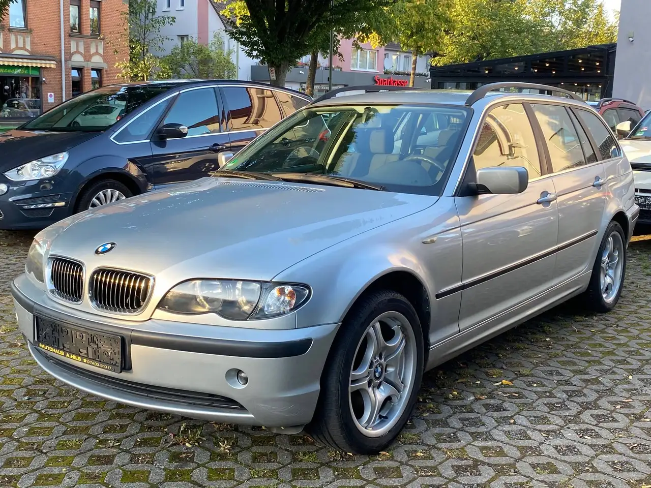 BMW 325 325xi Touring Allrad, TÜV bis 10/2027 — photo 1 of 19