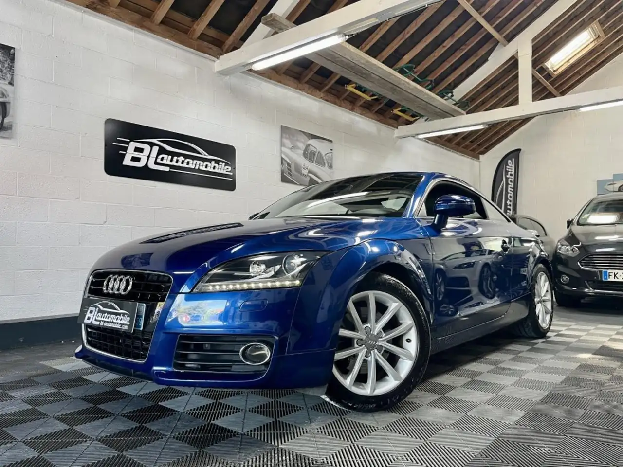 Audi TT 2.0 TFSI 211CH R?gulateur - Radar de recul - Si?ges chauffants — photo 1 of 19