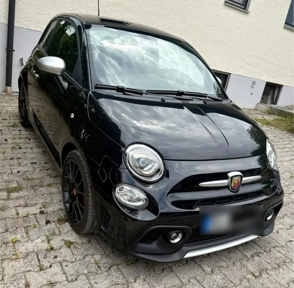 Abarth 500 595 Pista — photo 1 of 13