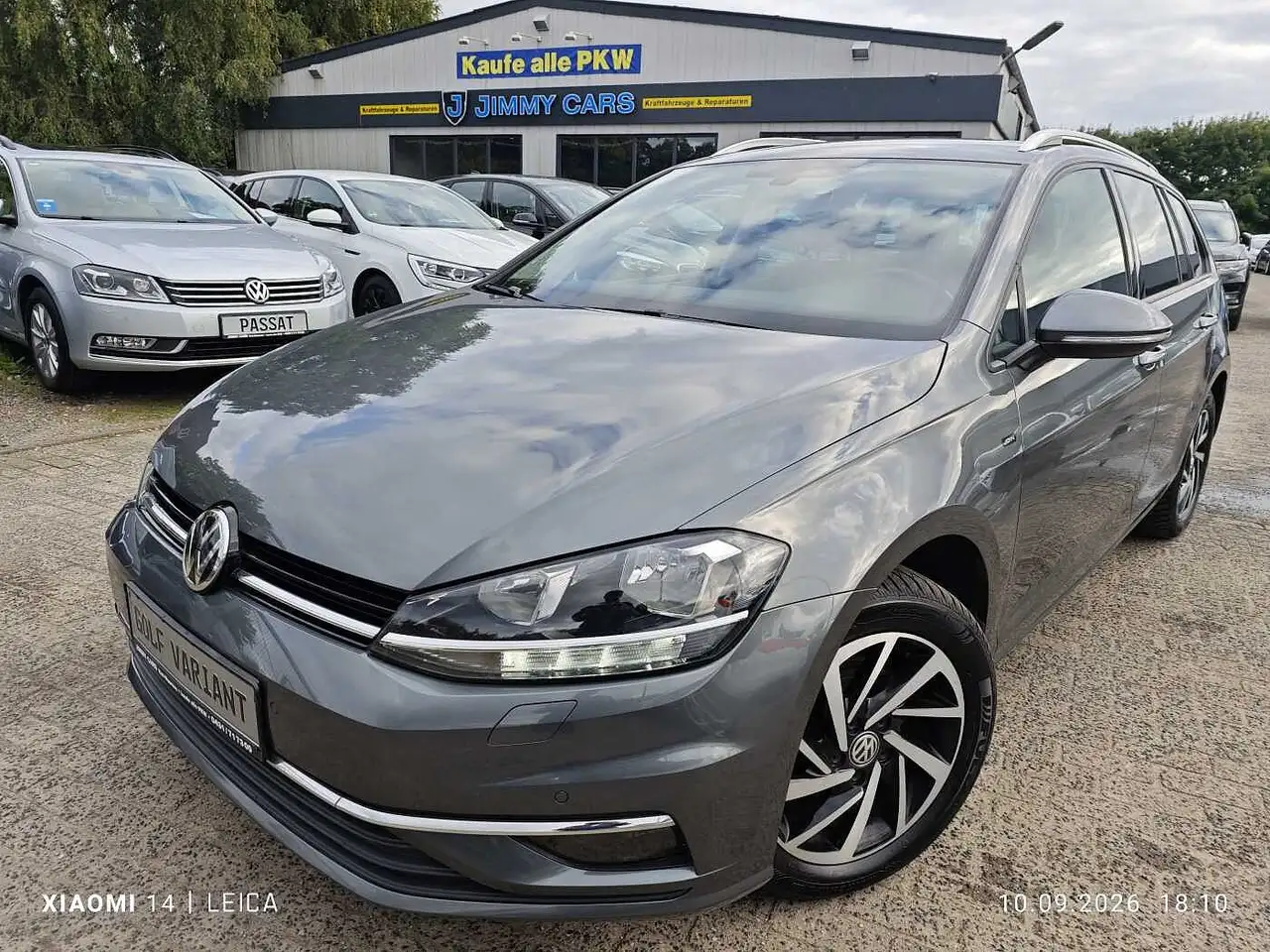 Volkswagen Golf VII Variant Diesel 1.6 TDI Join — photo 1 of 17