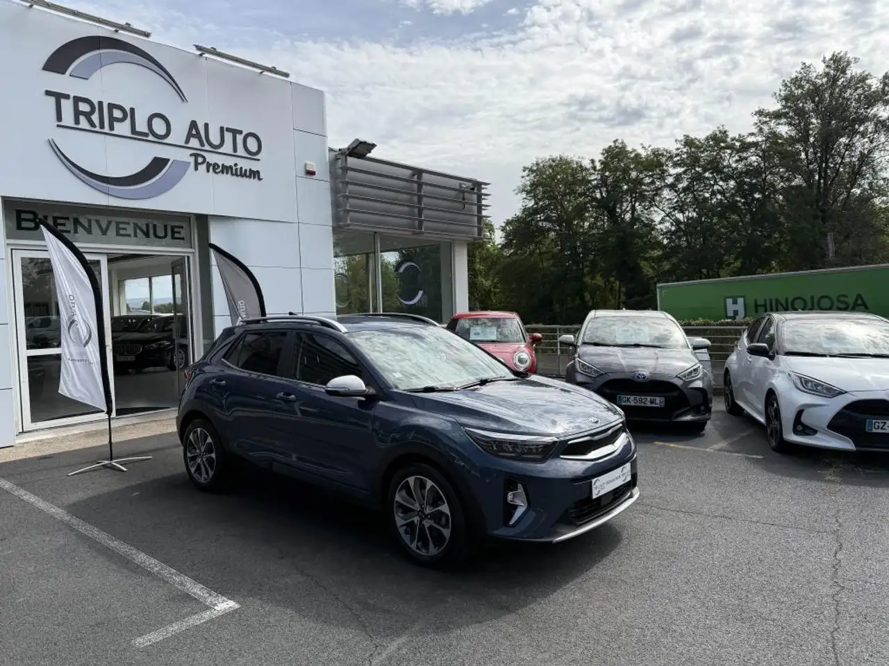 Kia Stonic Stonic 1.0 T-GDI MHEV - 120 - BV DCT Premium GPS + CAMERA AR + CLIM — photo 1 of 33
