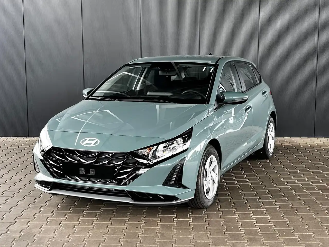 Hyundai i20 Trend 1.0 T-GDi 90PS 6MT / Navi Tempomat PDC H.... — photo 1 of 15