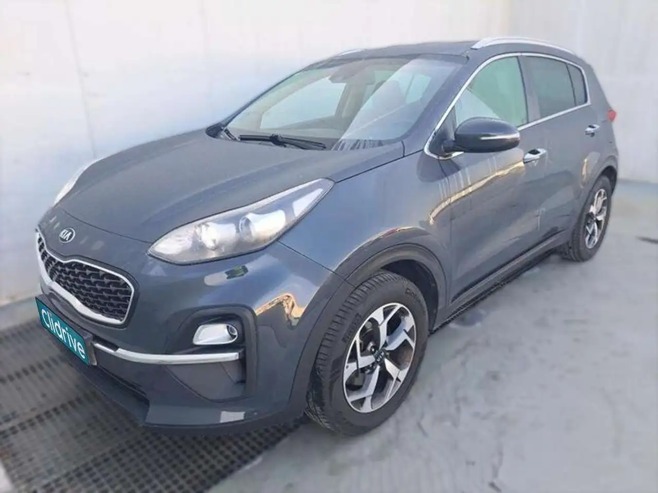 Kia Sportage 1.6 CRDI MHEV DRIVE — photo 1 of 11
