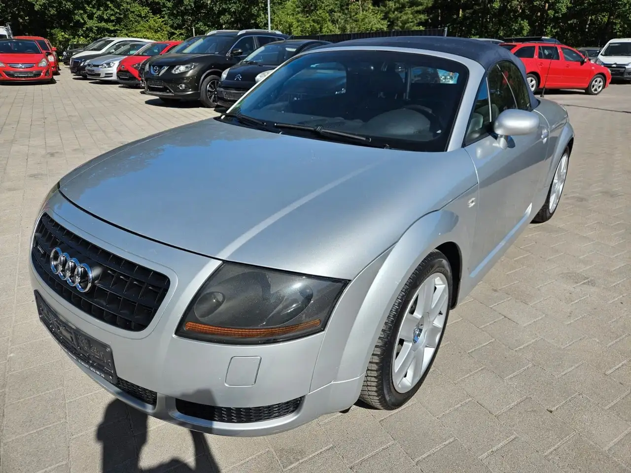Audi TT Coupe/Roadster 1.8 T Roadster quattro — photo 1 of 15