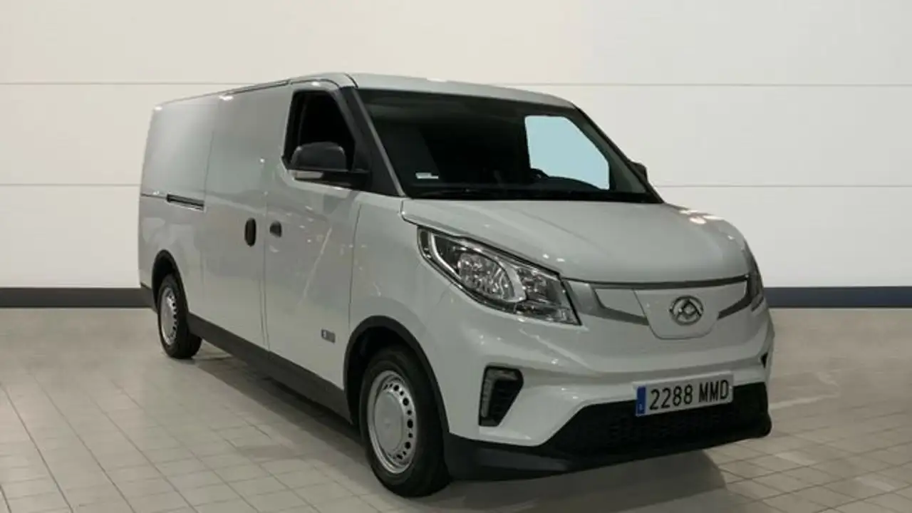 Maxus e Deliver 3 BEV 50KWH AUTO LWB 122 4P — photo 1 of 15
