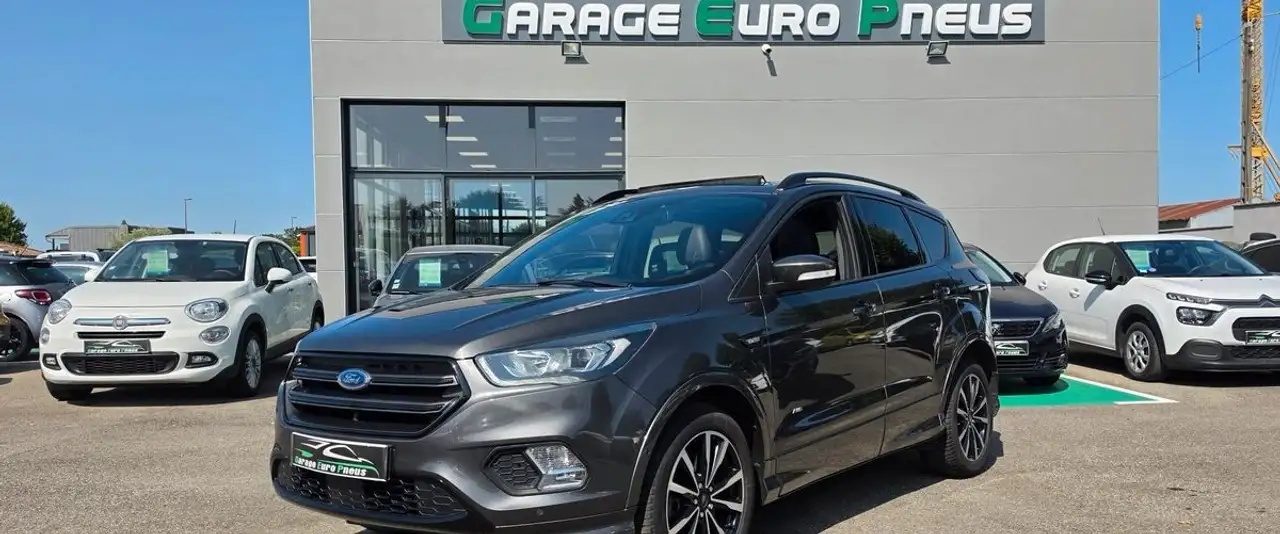 Ford Kuga 2.0 TDCi 150ch Stop&Start ST-Line 4x4 Powershift — photo 1 of 10