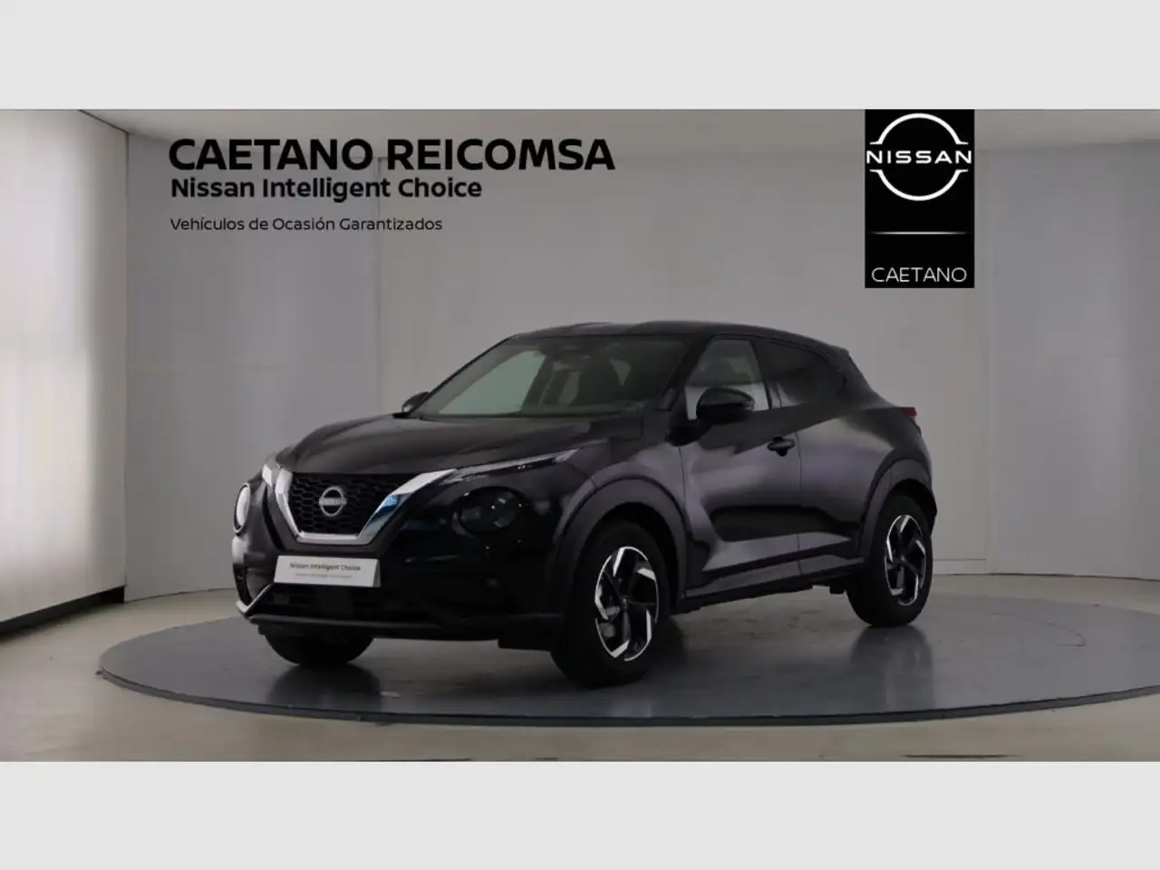 Nissan Juke DIG-T 84 kW (114 CV) 6M/T Acenta — photo 1 of 38