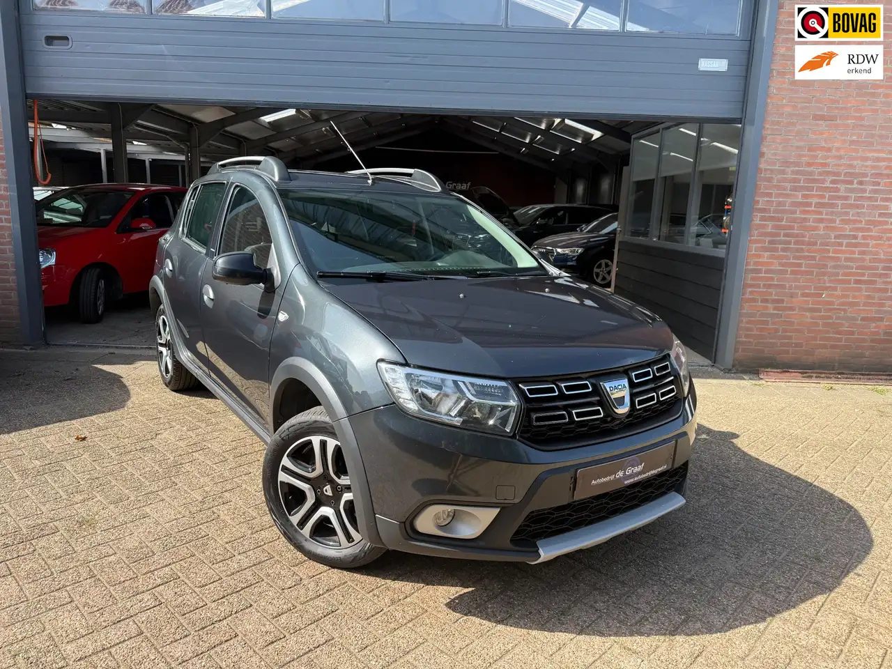 Dacia Sandero 0.9 TCe SL Stepway|CRUISE/NAVI/BLUETOOTH| — photo 1 of 27