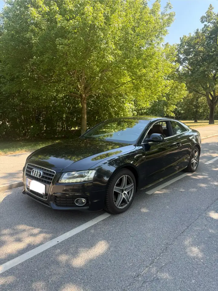 Audi A5 Coupé 2,7 TDI V6 DPF Aut. — photo 1 of 13