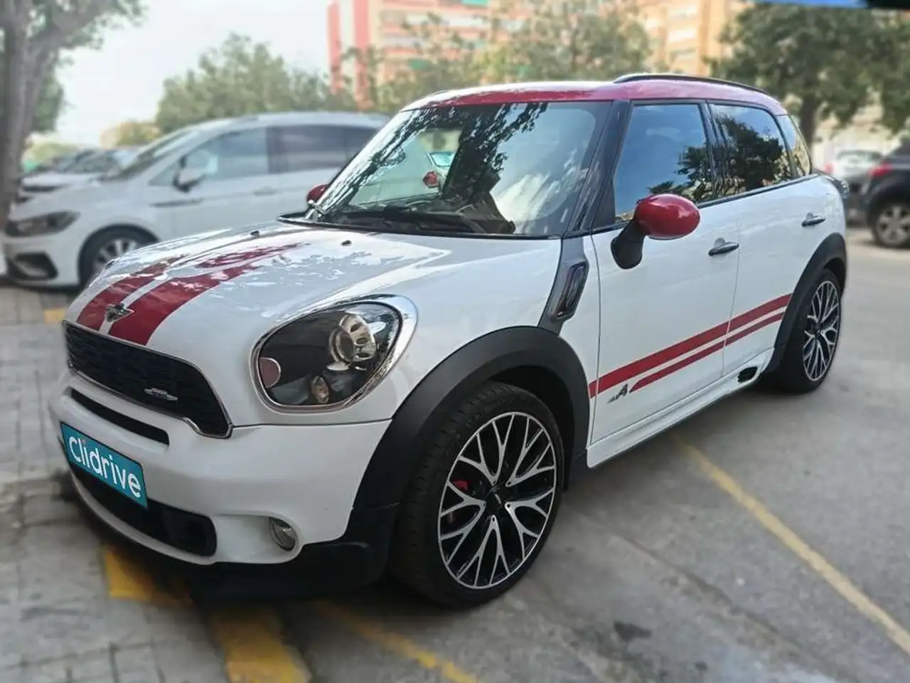 MINI John Cooper Works Countryman ALL4 AUT. — photo 1 of 19