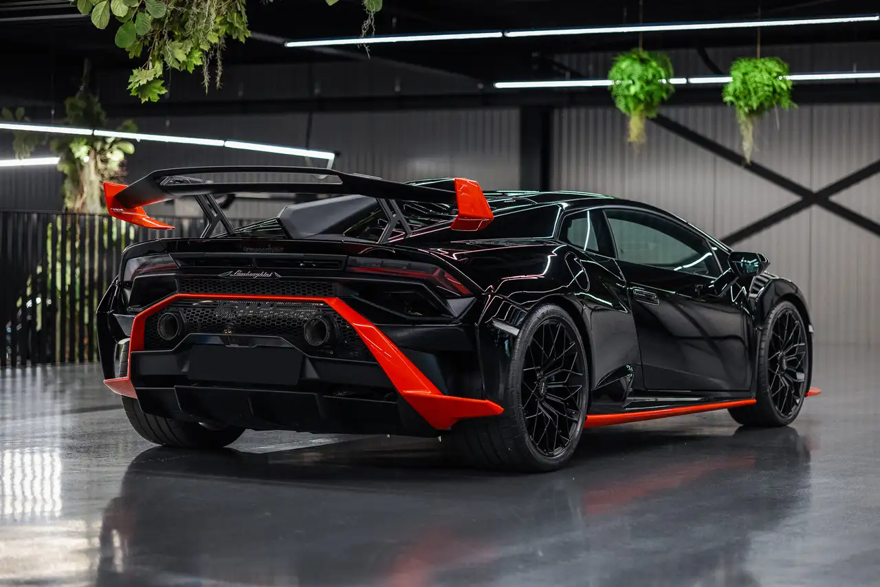 Lamborghini Huracán STO 5.2 V10 Btw auto, (€ 363.595,04 Ex B.T.W) FABR — photo 1 of 40