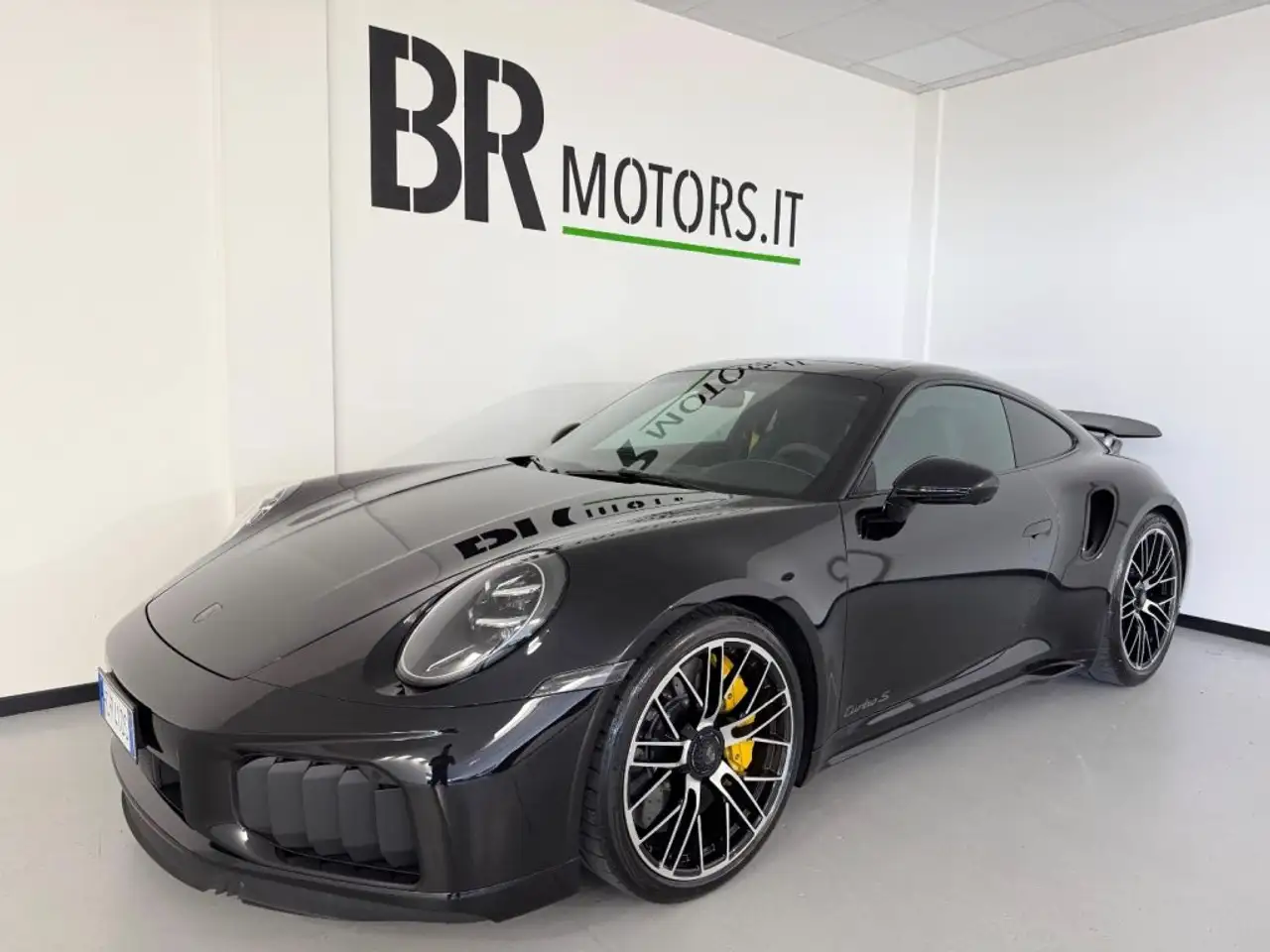 Porsche 992 992 911 Turbo S Coupé " IVA ESPOSTA " — photo 1 of 20