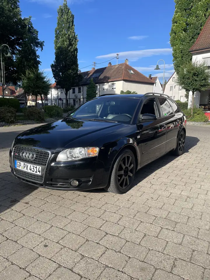 Audi A4 Avant 2.5 V6 TDI S-LINE TÜV 04/2028 — photo 1 of 17