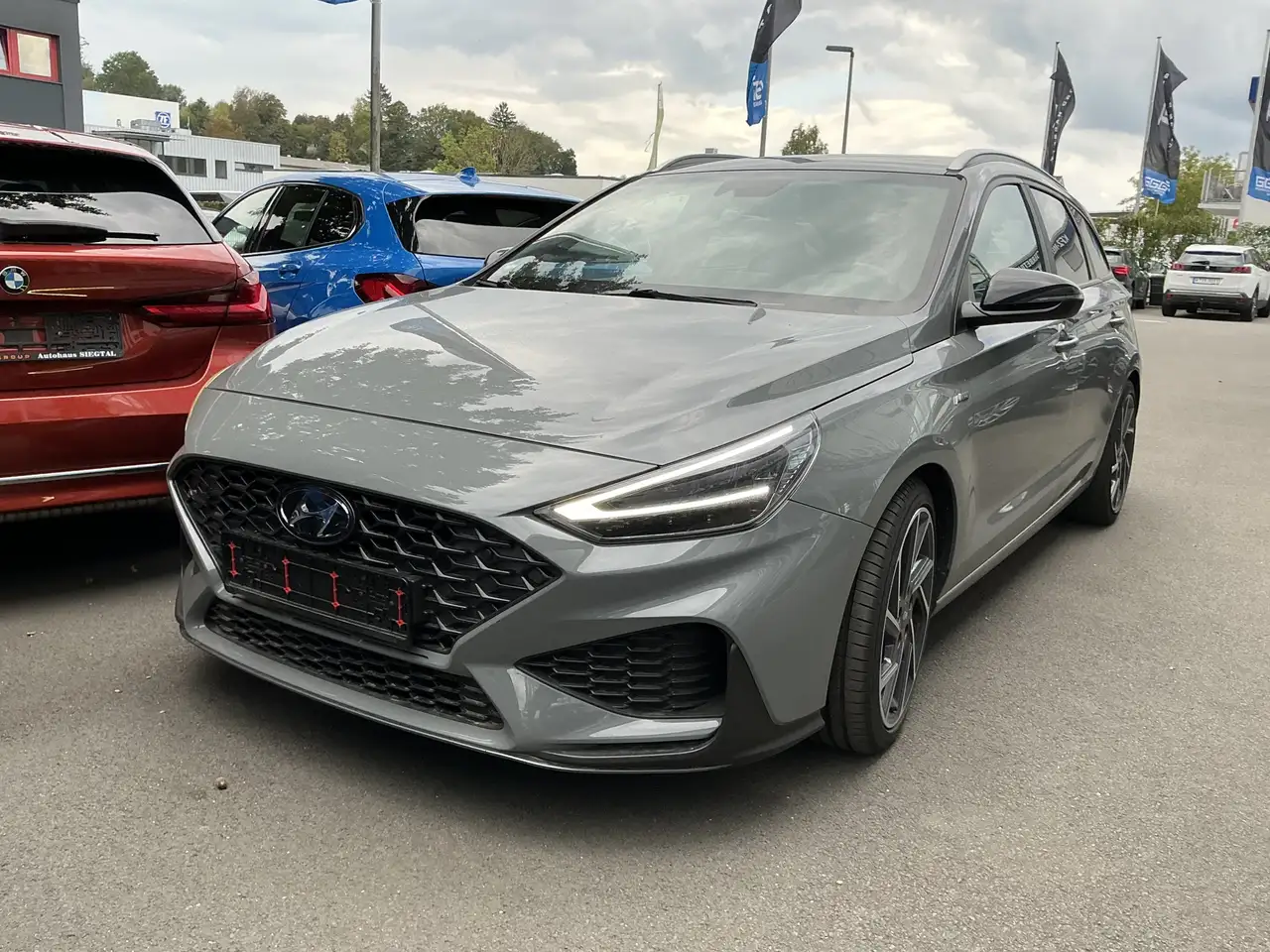 Hyundai i30 N-Line Mild-Hybrid Leder R.Cam NaviACC AHK — photo 1 of 19